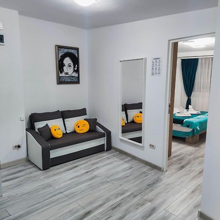 Comfortable Apartment University Square บูคาเรสต์ ภายนอก รูปภาพ